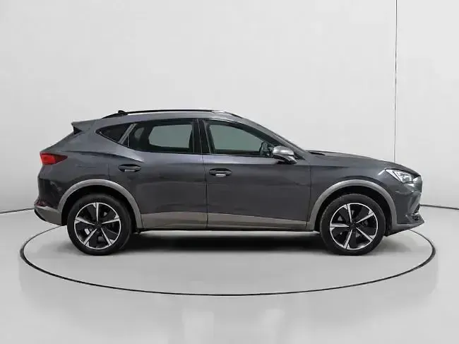 Usado Cupra Formentor 150 CV (110 kW) 2024 Gris SUV