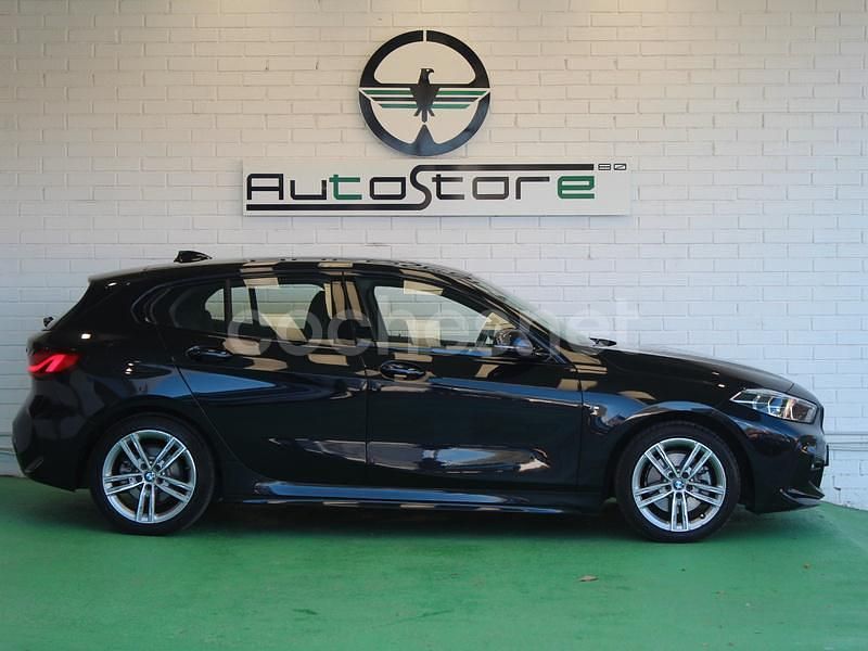 Usado BMW 116 Comfort Edition 116 CV (85 kW) 2021 Negro Utilitario