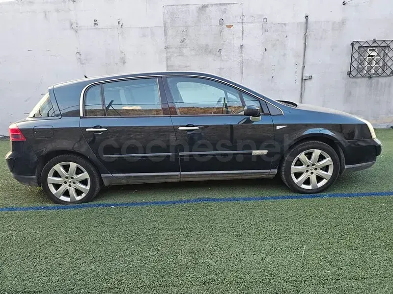 Usado Renault Vel Satis Initiale 180 CV (132 kW) 2002 Negro Utilitario