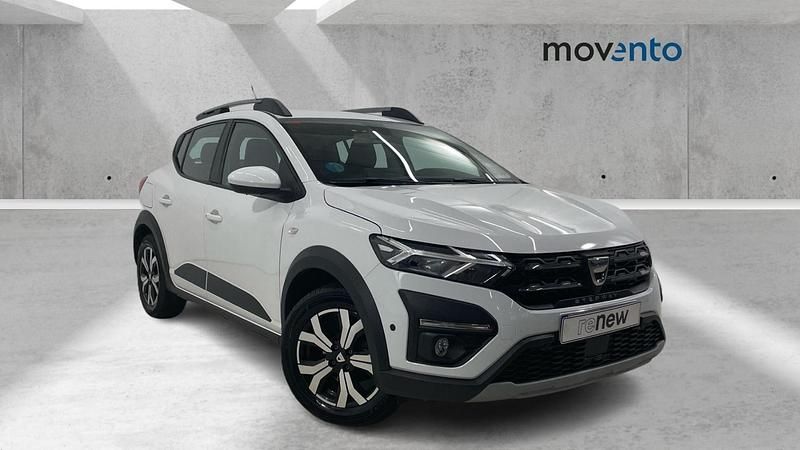 Usado Dacia Sandero Comfort 101 CV (74 kW) 2021 Blanco Berlina