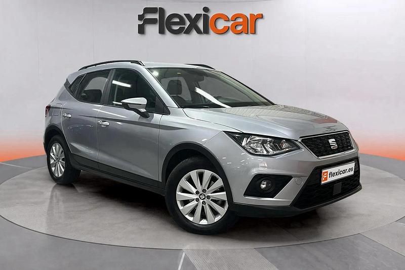 Gris Usado 2021 Seat Arona Style Plus SUV | 15.990 € (Precio justo) - Imagen 1/4