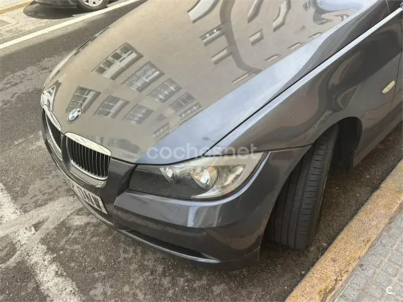 Usado BMW 320 163 CV (119 kW) 2005 Gris / plata Berlina