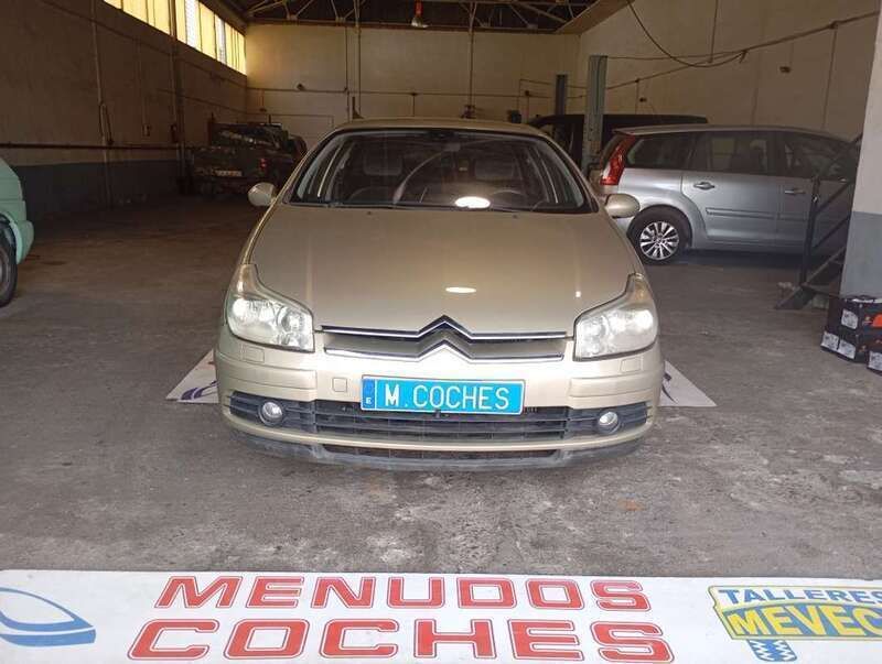 Beige Usado 2007 Citroën C5 Elegance Berlina | 3200 € (Buen precio) - Imagen 1/4
