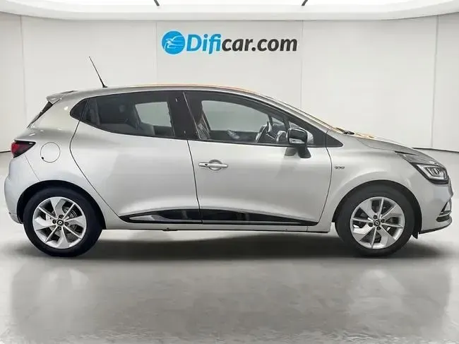 Usado Renault Clio 90 CV (66 kW) 2017 Gris