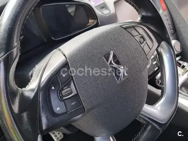 Usado Citroën DS5 163 CV (119 kW) 2012 Blanco Utilitario