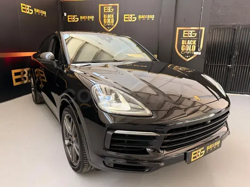 Usado Porsche Cayenne 462 CV (339 kW) 2022 Negro SUV