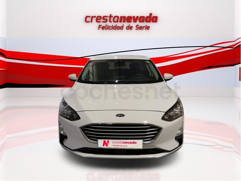 Usado Ford Focus Trend 125 CV (91 kW) 2021 Blanco Berlina