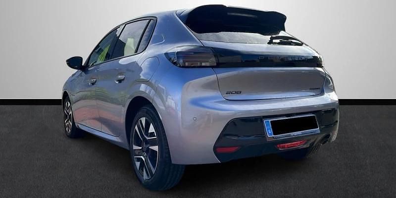 Usado Peugeot 208 Allure 145 CV (106 kW) 2024 Amarillo Utilitario