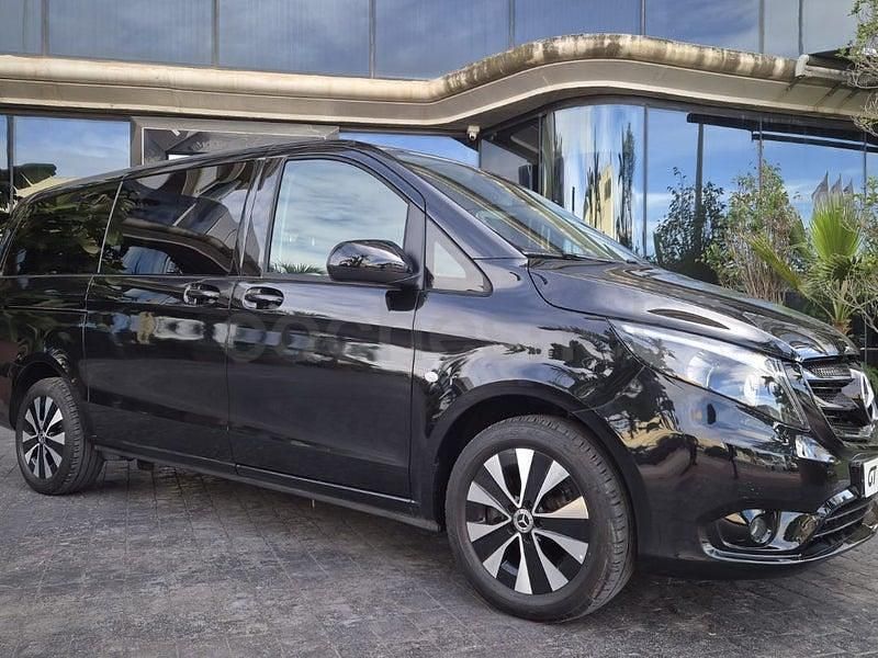 Usado Mercedes Vito 136 CV (100 kW) 2024 Negro Van