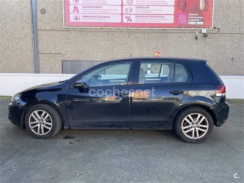 Negro Usado 2009 VW Golf Advance Berlina | 4200 € (Precio justo) - Imagen 1/4