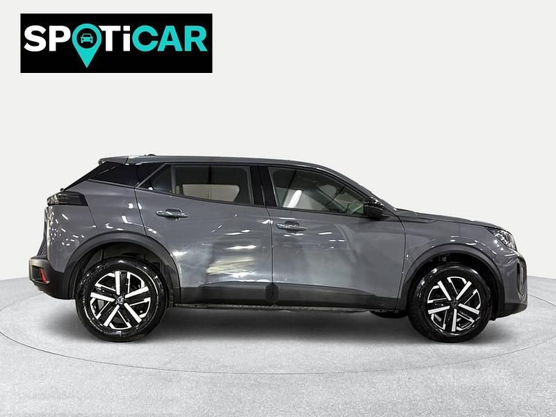 Usado Peugeot 2008 Active 100 CV (73 kW) 2024 Gris SUV