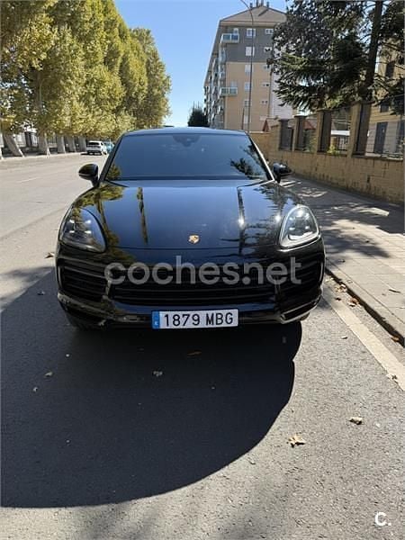 Negro Usado 2022 Porsche Cayenne Coupe Coupe | 75.900 € - Imagen 1/4