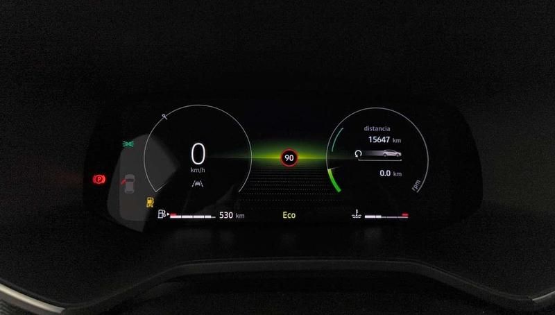 Usado Renault Clio V Techno 101 CV (74 kW) 2025 Gris Berlina