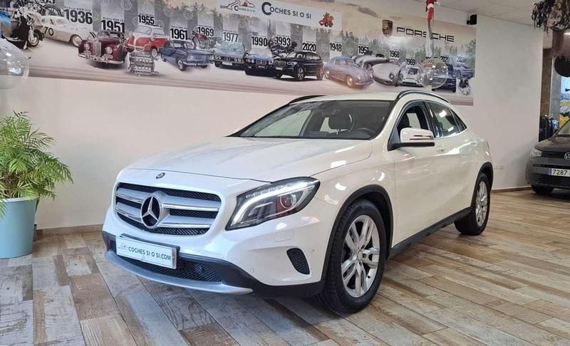 Blanco Usado 2017 Mercedes GLA200 Urban SUV | 19.995 € (Precio justo) - Imagen 1/4