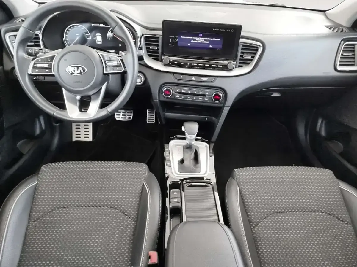 Usado Kia XCeed 136 CV (100 kW) 2020 Blanco SUV