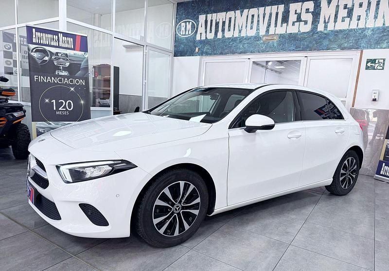 Usado Mercedes A180 116 CV (85 kW) 2022 Blanco Berlina