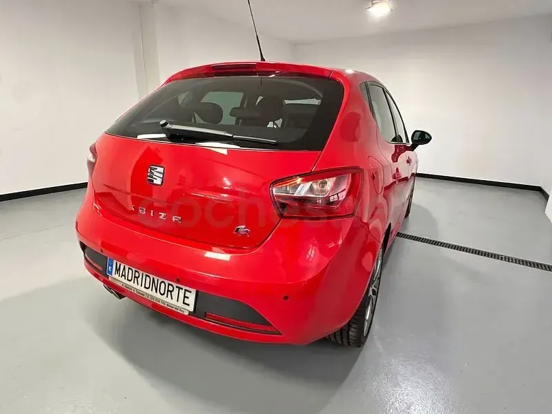 Usado Seat Ibiza FR 90 CV (66 kW) 2016 Rojo Berlina