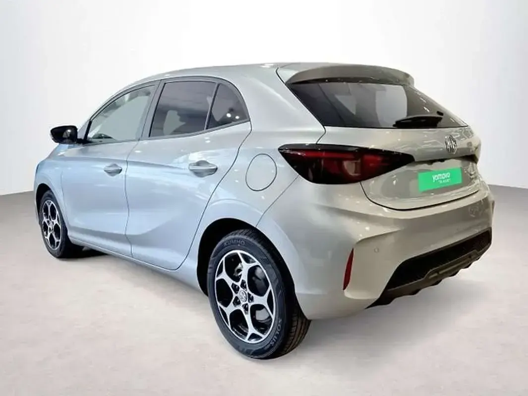 Nuevo MG MG3 Luxury 195 CV (143 kW) 2026 Plateado Utilitario