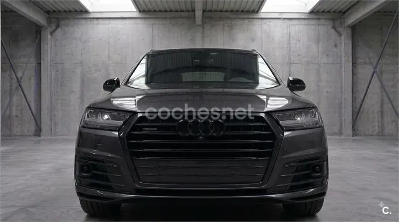 Usado Audi Q7 S-Line 272 CV (200 kW) 2018 Gris / plata SUV