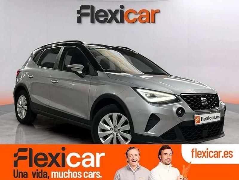 Gris Usado 2022 Seat Arona Style SUV | 16.890 € (Un poco caro) - Imagen 1/4