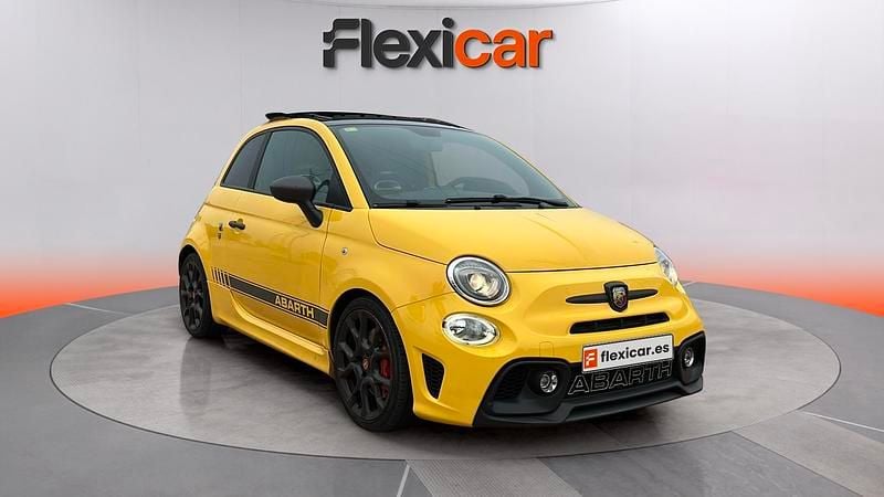 Usado Abarth 595 180 CV (132 kW) 2018 Amarillo Berlina