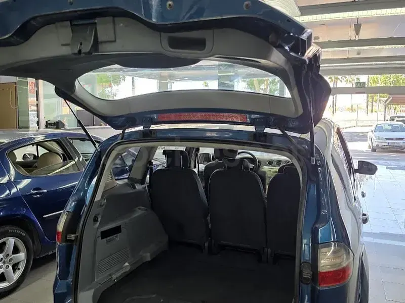 Usado Ford S-MAX Trend 125 CV (91 kW) 2007 Azul Monovolumen