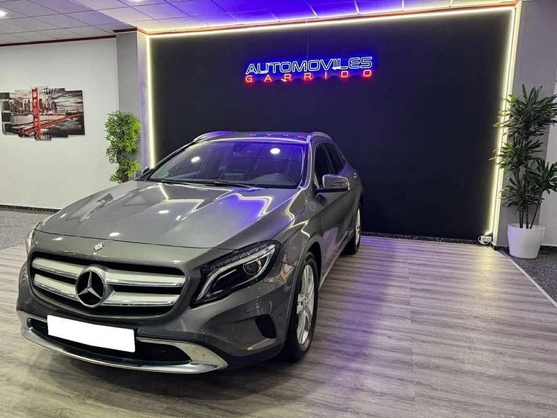 Gris / plata Usado 2016 Mercedes GLA200 Urban SUV | 18.500 € (Precio justo) - Imagen 1/4
