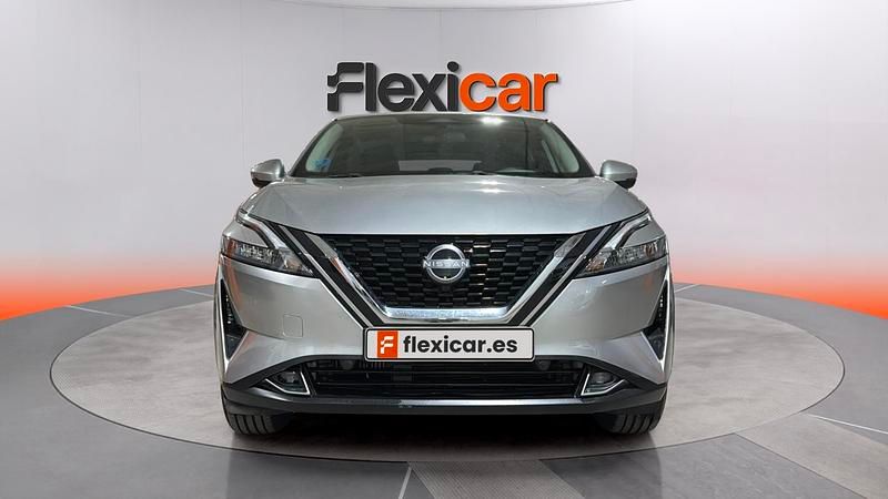 Begagnad Nissan Qashqai Acenta 158 HK (116 kW) 2024 Grå SUV