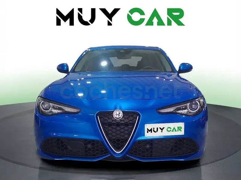 Usado Alfa Romeo Giulia Veloce 210 CV (154 kW) 2020 Azul Berlina