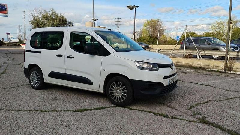 Blanco Usado 2020 Toyota Proace Active Van | 16.990 € (Precio justo) - Imagen 1/4