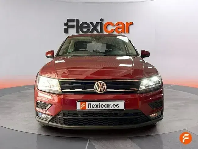 Usado VW Tiguan Advance 150 CV (110 kW) 2019 Rojo SUV
