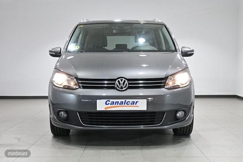 Usado VW Touran Advance 140 CV (102 kW) 2014 Monovolumen