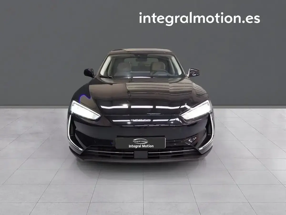 Nuevo Seres 5 219 kW (299 CV) 2025 Negro SUV
