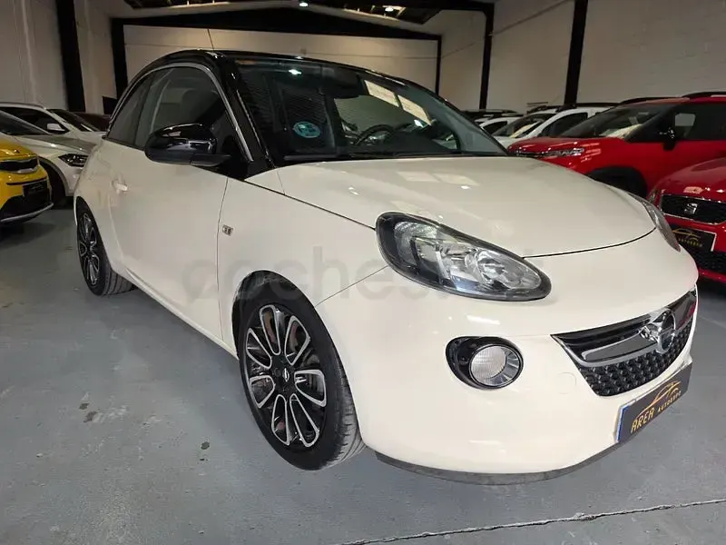 Usado Opel Adam Glam 87 CV (63 kW) 2016 Blanco Utilitario