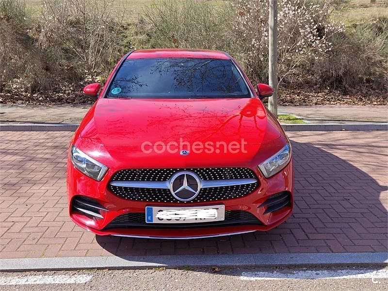 Usado Mercedes A180 109 CV (80 kW) 2018 Rojo Berlina