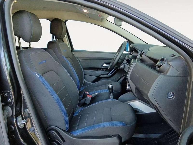 Usado Dacia Duster 101 CV (74 kW) 2021 Negro SUV