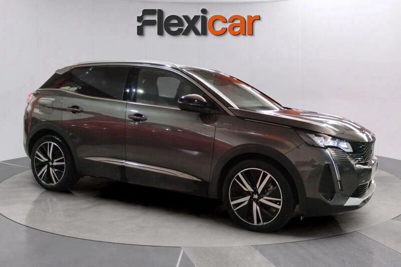 Gris Usado 2022 Peugeot 3008 GT | 22.190 € (Un poco caro) - Imagen 1/4