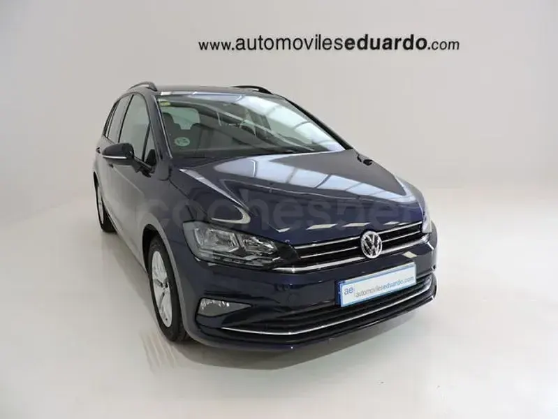 Usado VW Golf Sportsvan Advance 110 CV (80 kW) 2018 Azul Monovolumen