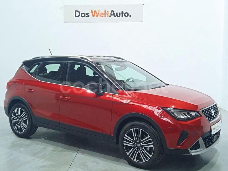 Rojo Nuevo 2025 Seat Arona Xperience SUV | 21.900 € (Un poco caro) - Imagen 1/4