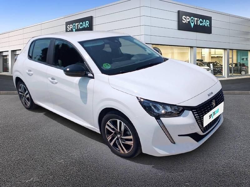 Usado Peugeot 208 Active 100 CV (73 kW) 2023 Blanco Utilitario