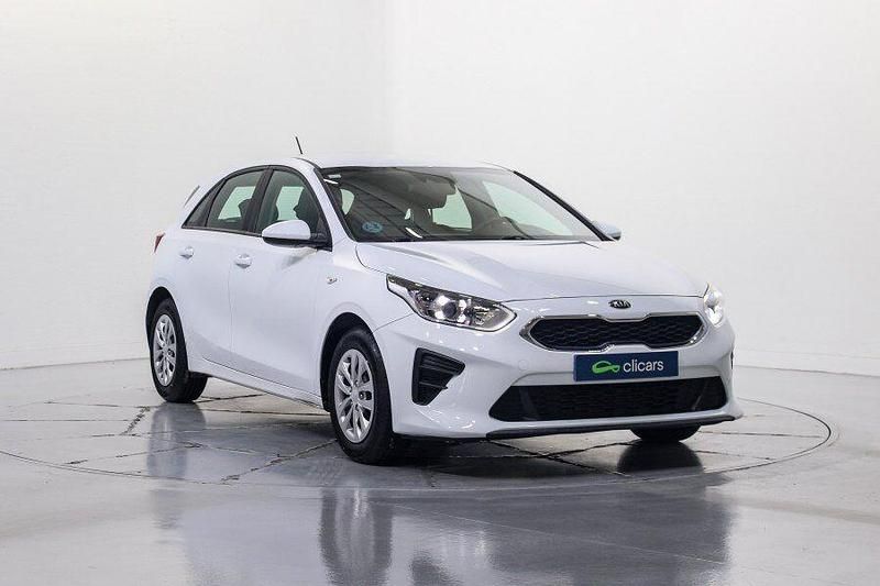 Usado Kia Ceed 120 CV (88 kW) 2020 Blanco Utilitario