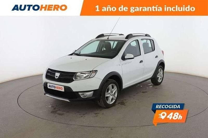 Blanco Usado 2014 Dacia Sandero Stepway Utilitario | 9099 € (Precio justo) - Imagen 1/3