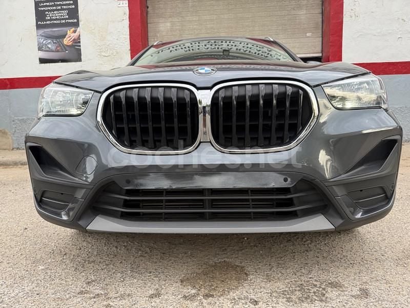Usado BMW X1 116 CV (85 kW) 2020 Gris / plata SUV
