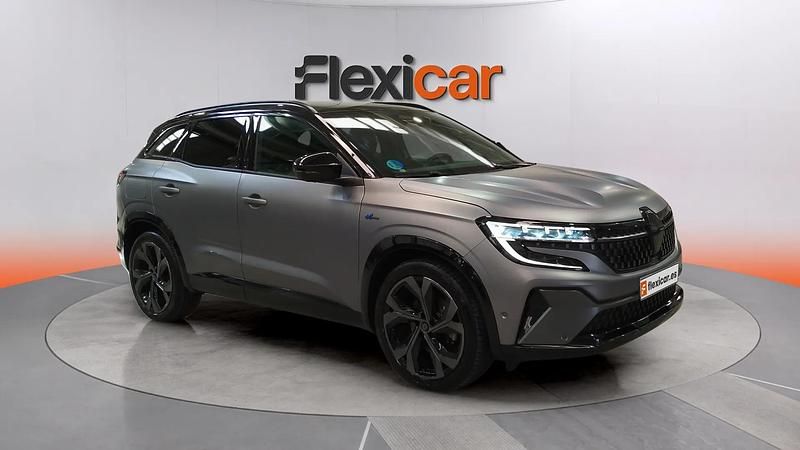 Usado Renault Austral Iconic Esprit Alpine 200 CV (147 kW) 2023 Gris SUV