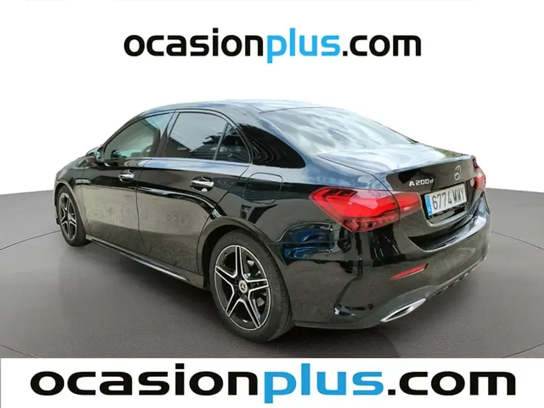 Usado Mercedes A200 Advanced 150 CV (110 kW) 2024 Negro Berlina