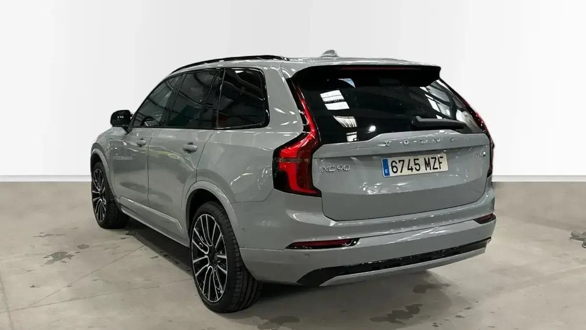 Usado Volvo XC90 Ultimate 455 CV (334 kW) 2025 Gris SUV