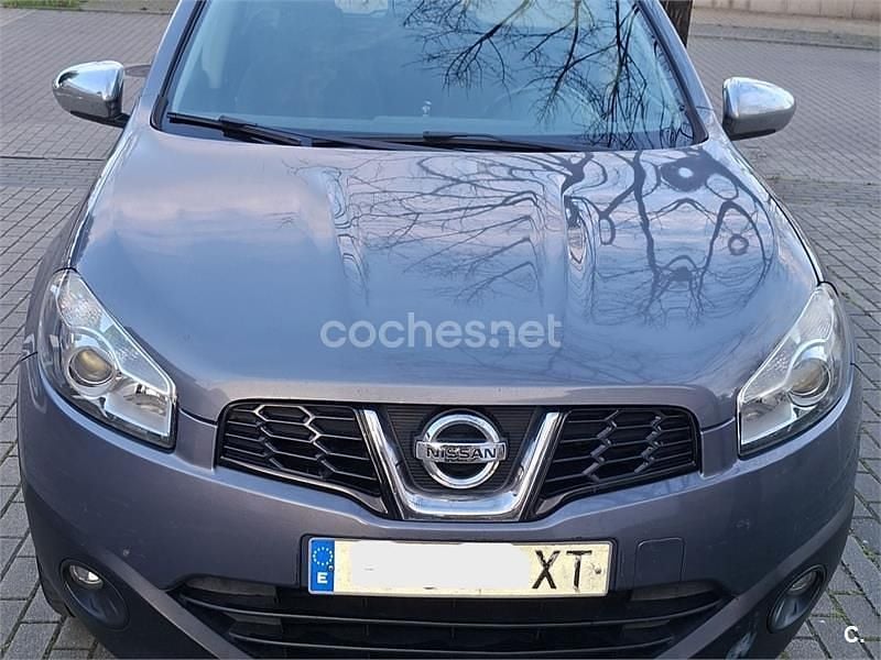 Usado Nissan Qashqai Acenta 106 CV (77 kW) 2010 Gris / plata SUV