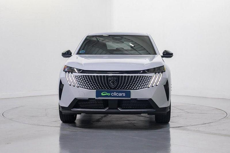 Usado Peugeot 3008 Allure 136 CV (100 kW) 2025 Blanco SUV