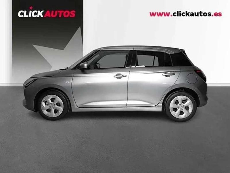 Usado Suzuki Swift 83 CV (61 kW) 2025 Plateado Utilitario