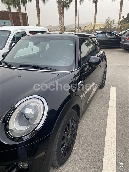Usado Mini Cooper D 112 CV (82 kW) 2015 Negro Utilitario